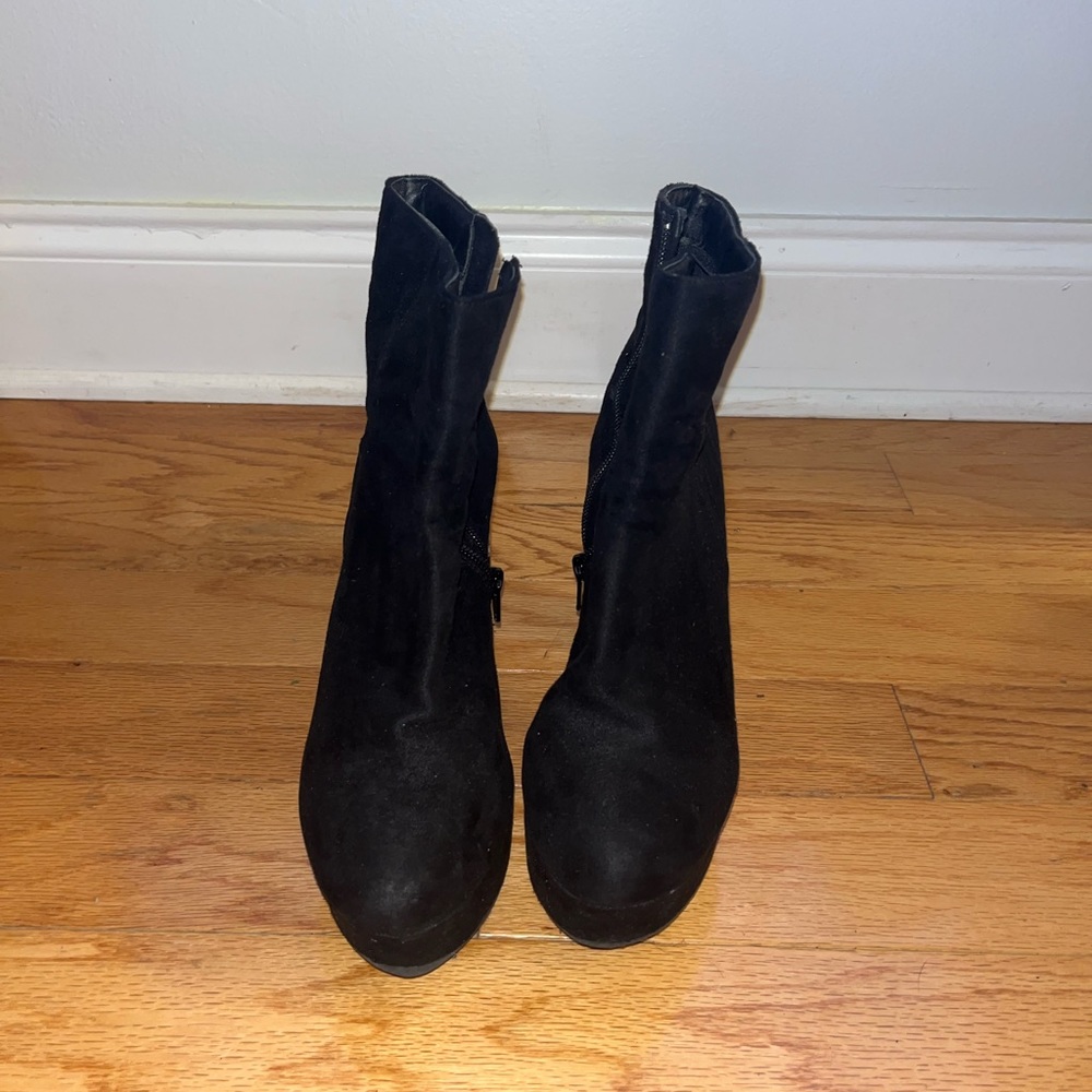 Black Glitter Thick Heel Suede Booties